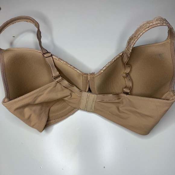 Soma Embraceable Full Coverage Lace Trim Bra in Nude Size 34DD GUC - Picture 3 of 5
